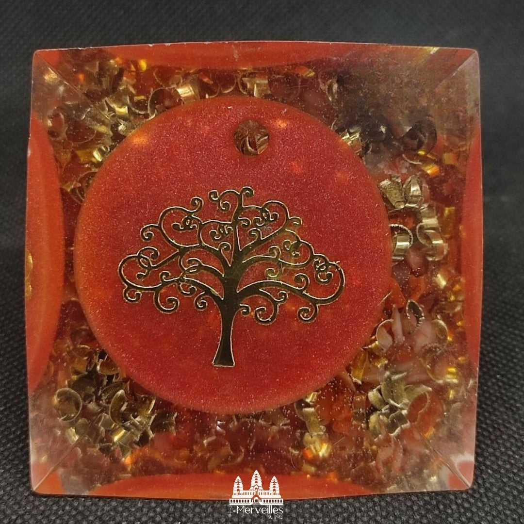 Orgonite Pyramidale – Lapis Lazuli, Citrine, Cornaline & Arbre de Vie