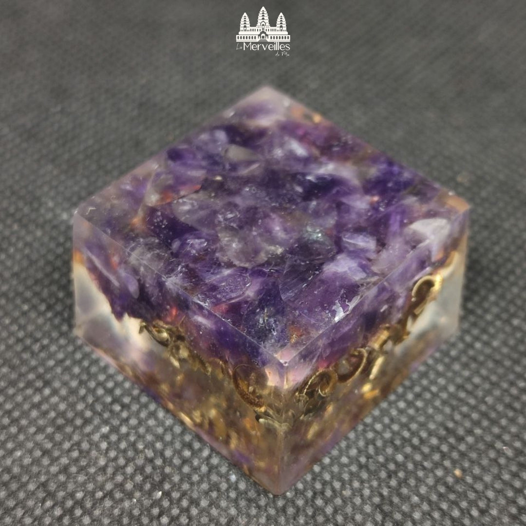 Orgonite de Poche Cubique – Améthyste
