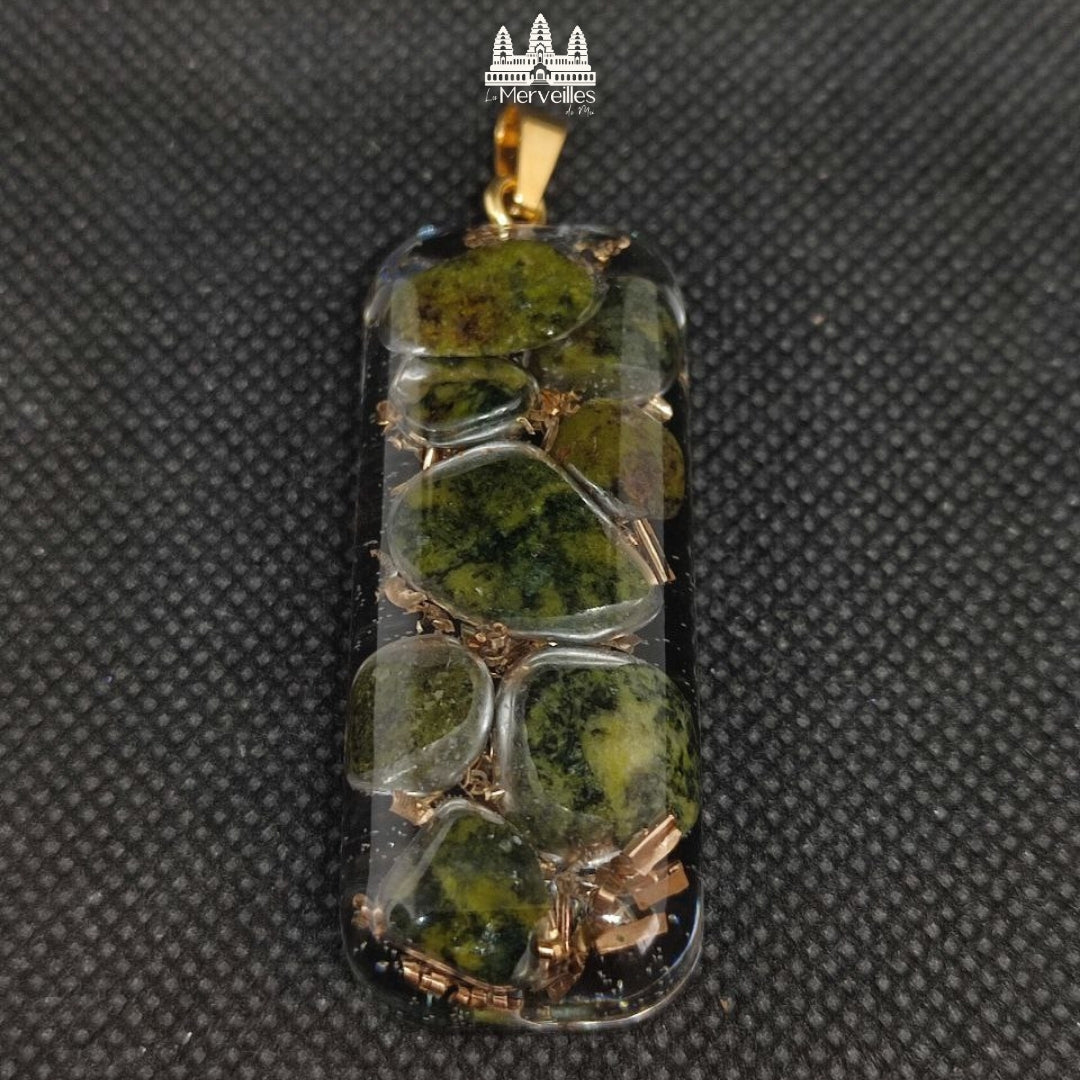 Pendentif Orgonite – Jade Néphrite