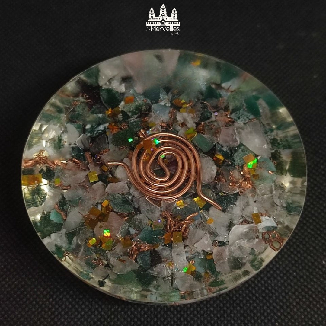 Orgonite dôme – Pétale de rose, Agate Arbre d’Inde & Quartz Rose