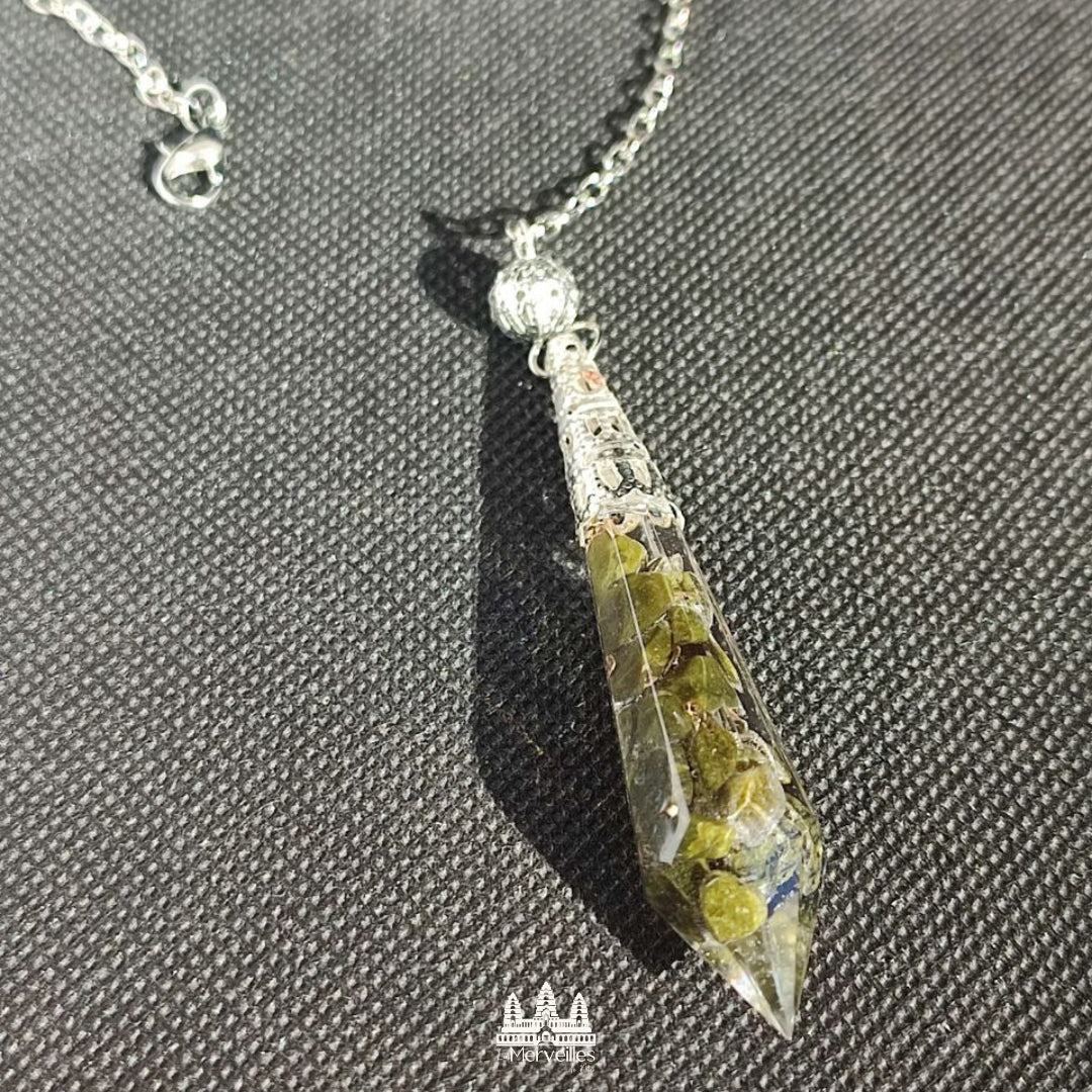 Pendule Orgonite – Épidote (Moyen Format)