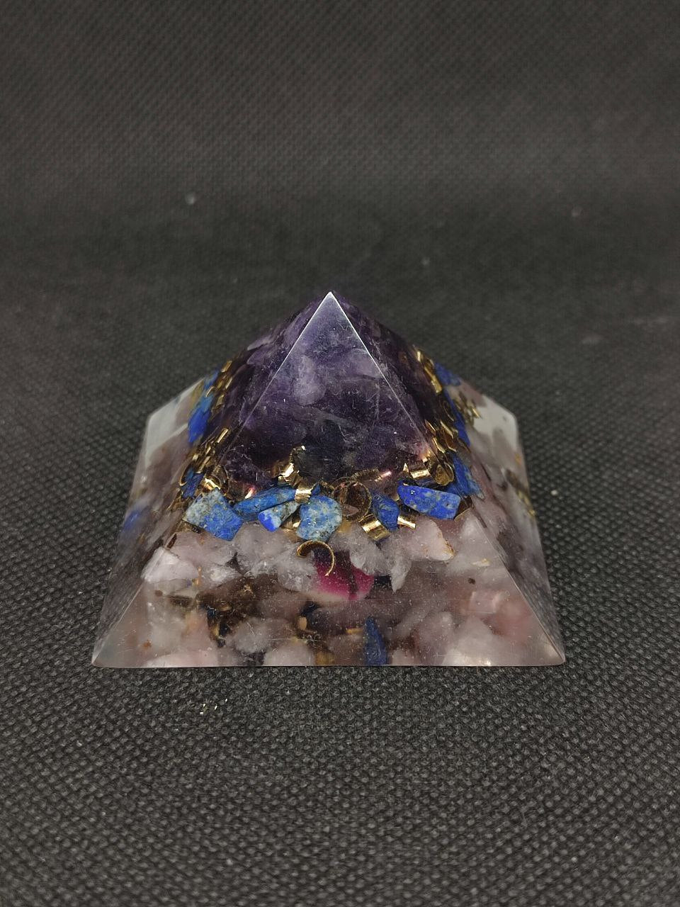 Orgonite pyramidale Nombre d'Or