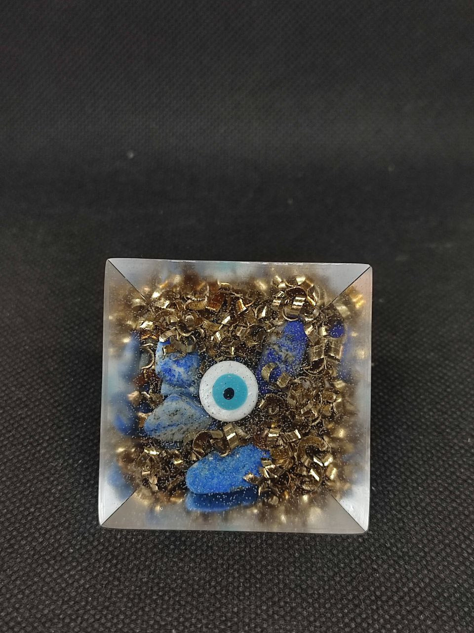 Mini orgonite pyramidale Nombre d'or