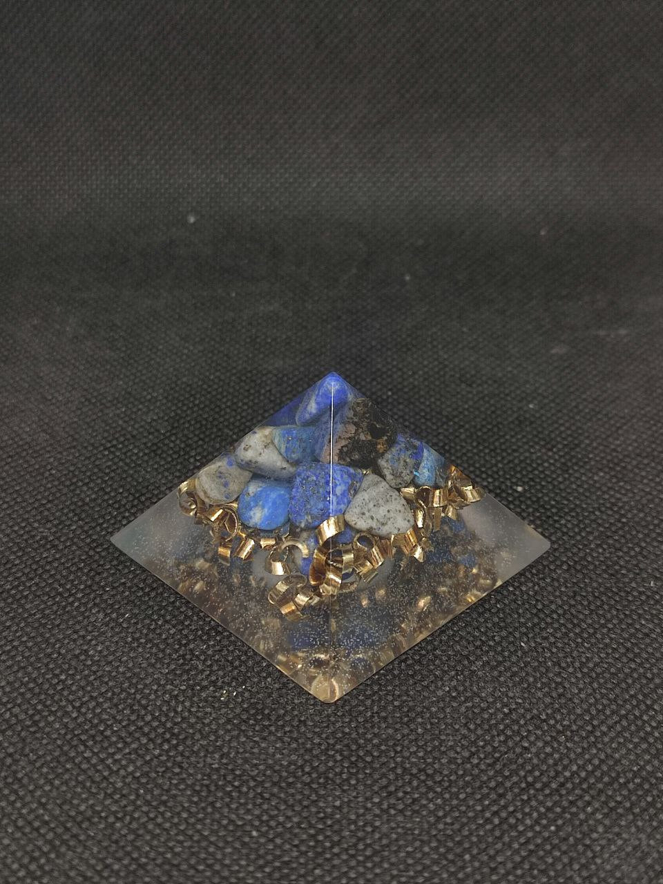 Mini orgonite pyramidale Nombre d'or
