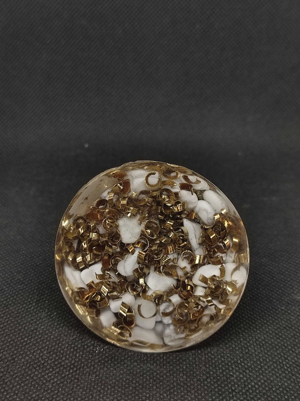 Orgonite conique