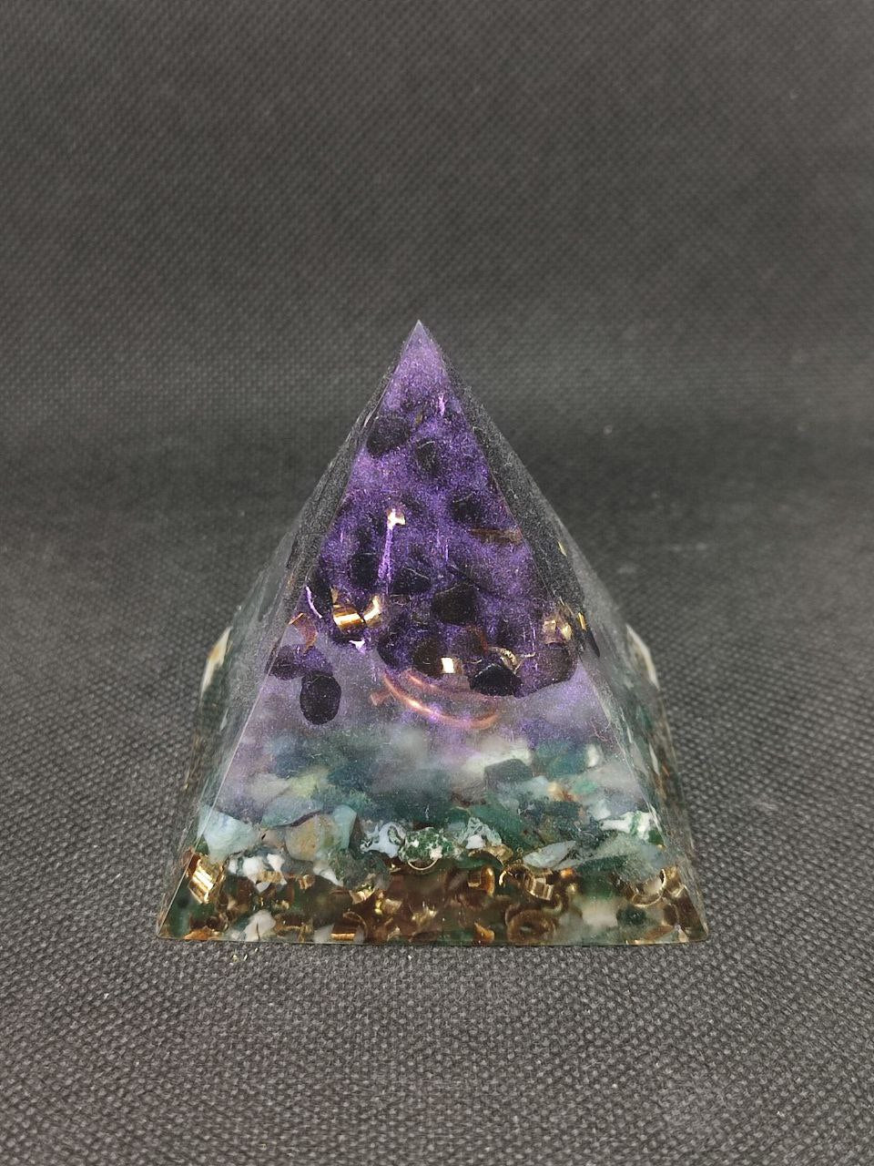 Orgonite Pyramidale effet arbre de Vie