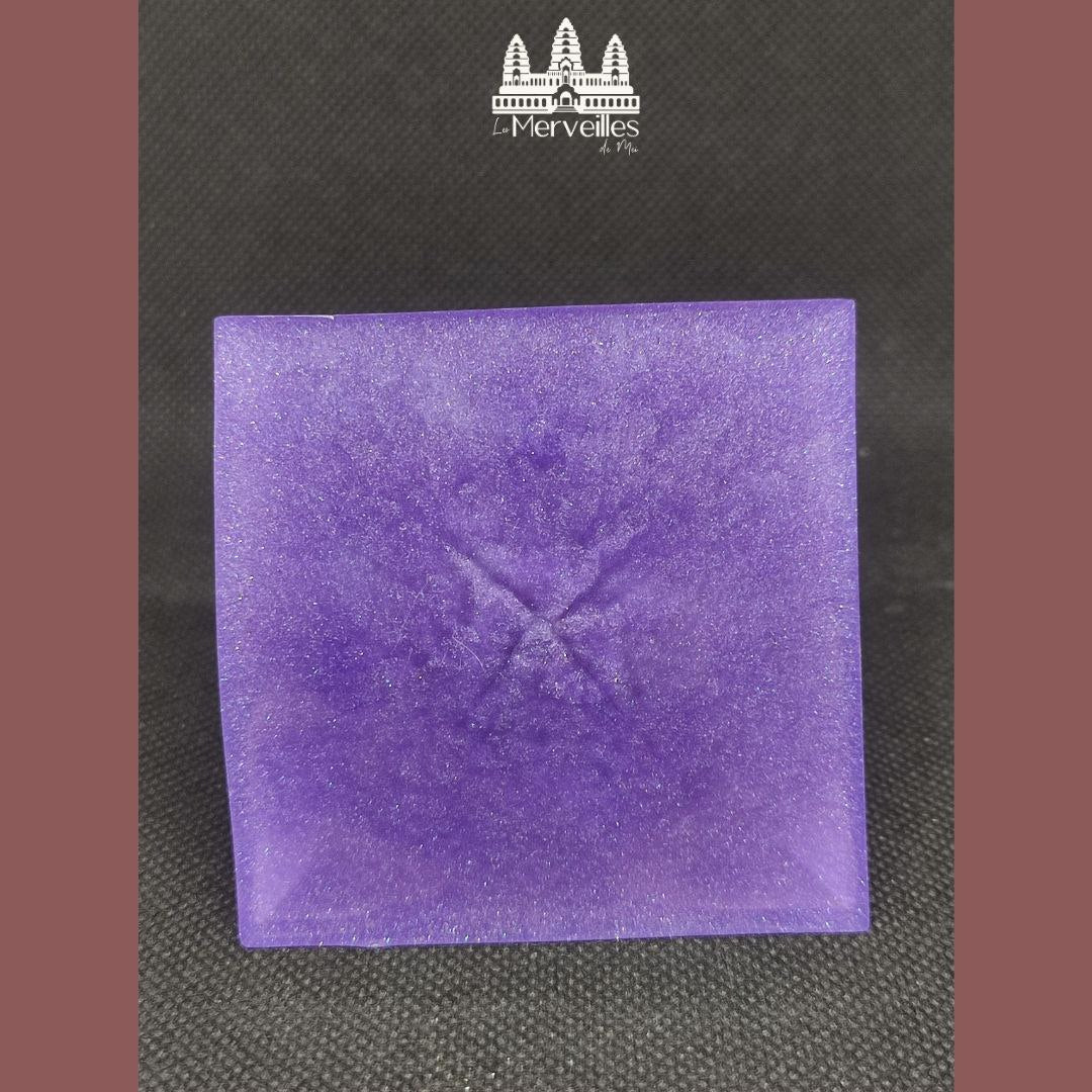 Orgonite Pyramidale Symbole Cube de Métatron
