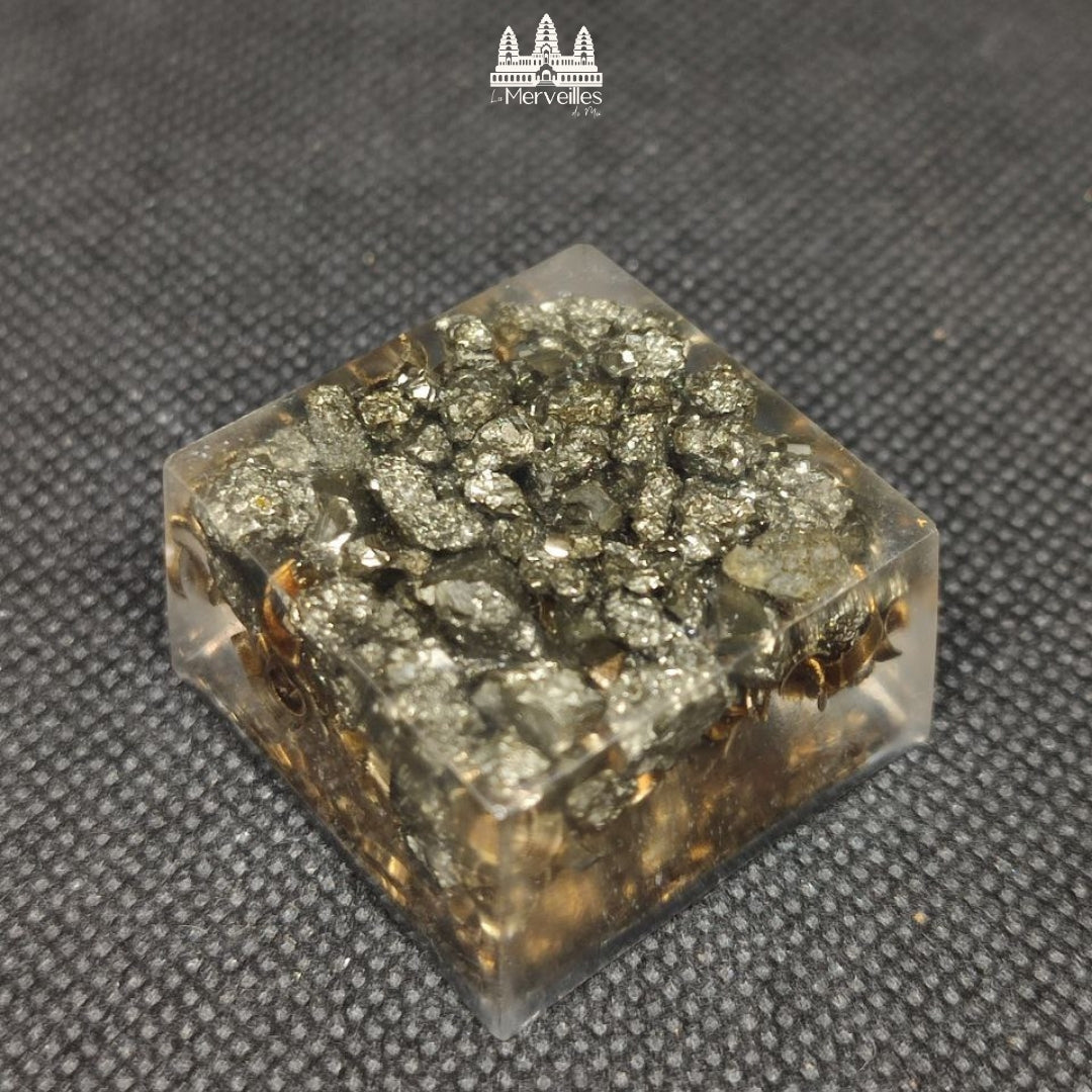 Orgonite de Poche – Pyrite Cubique