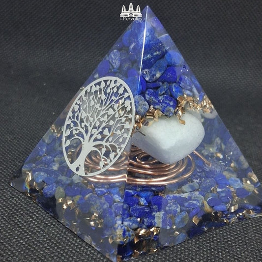 NOUVEAUTE ! Orgonite pyramidale Lapis lazuli, Aigue Marine et symbole de l'arbre de Vie