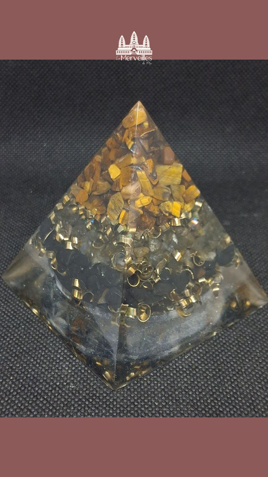 Orgonite Pyramidale – Protection & Énergie (Fleur de Vie)