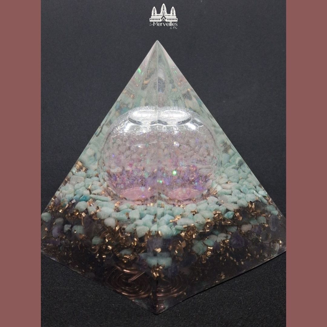 EDITION SPECIALE Orgonite Pyramidale Monde Intérieur Amazonite & Améthyste