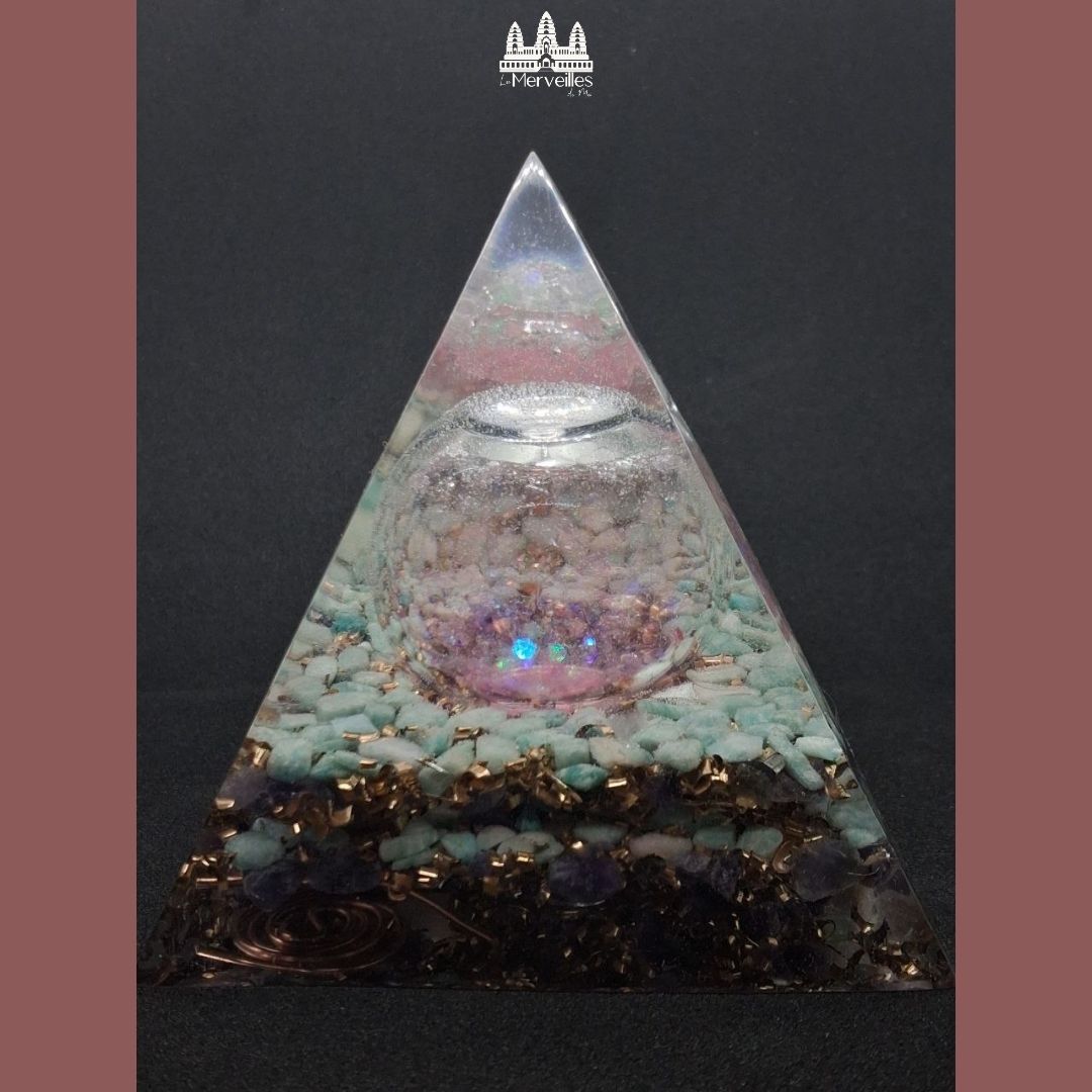EDITION SPECIALE Orgonite Pyramidale Monde Intérieur Amazonite & Améthyste