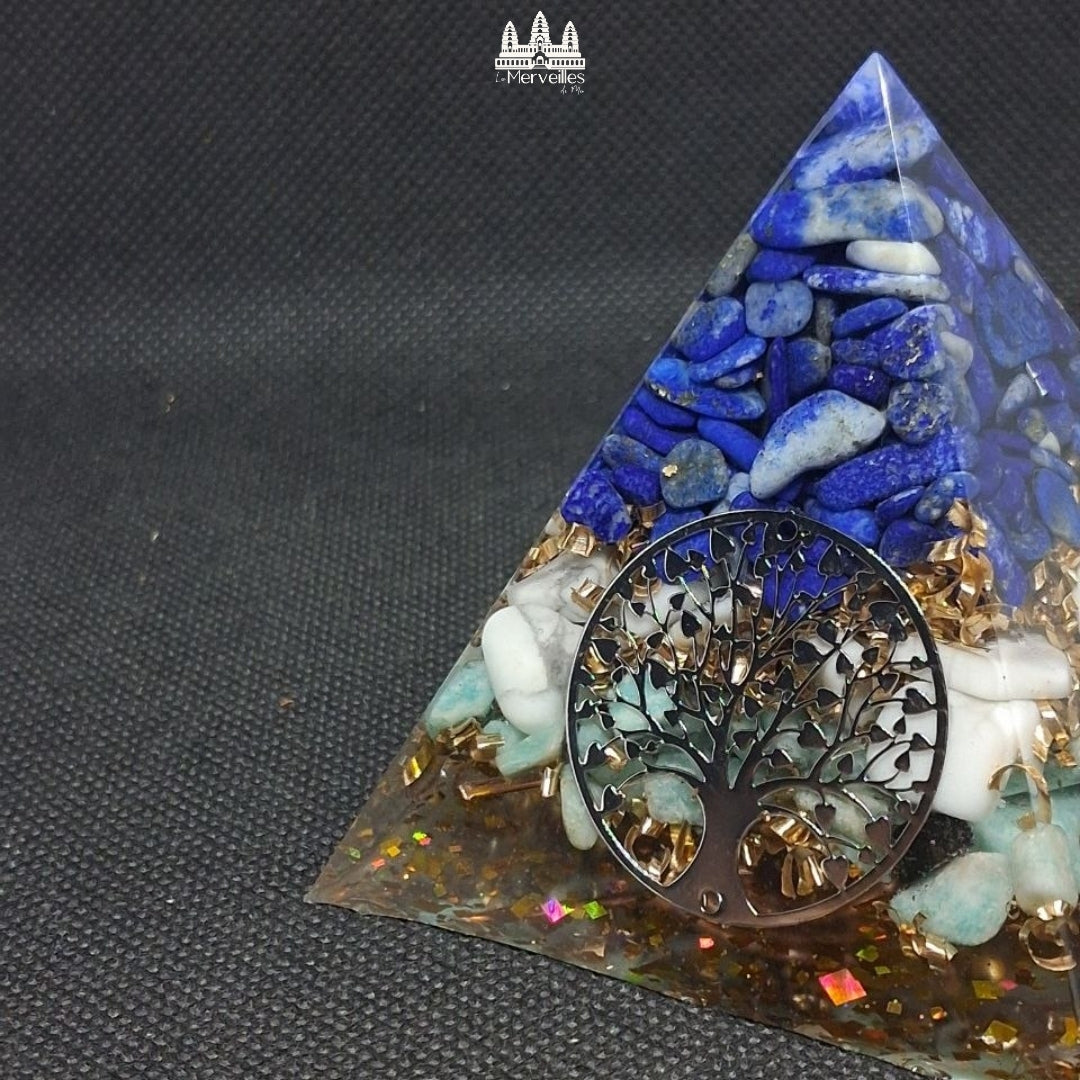 NOUVEAUTE ! Orgonite pyramidale Arbre de Vie, Lapis Lazuli, Citrine & Amazonite