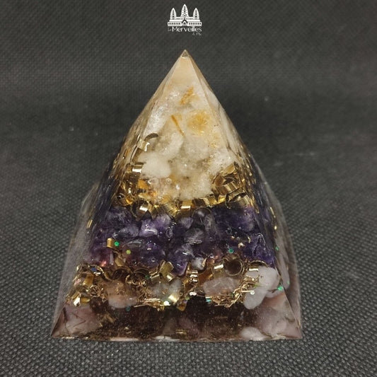 Orgonite pyramidale
