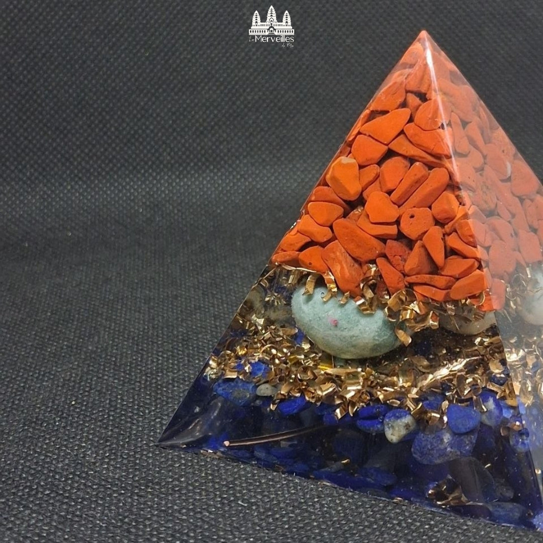 NOUVEAUTE Orgonite Pyramidale Jaspe Rouge, Aigue Marine & Lapis Lazuli