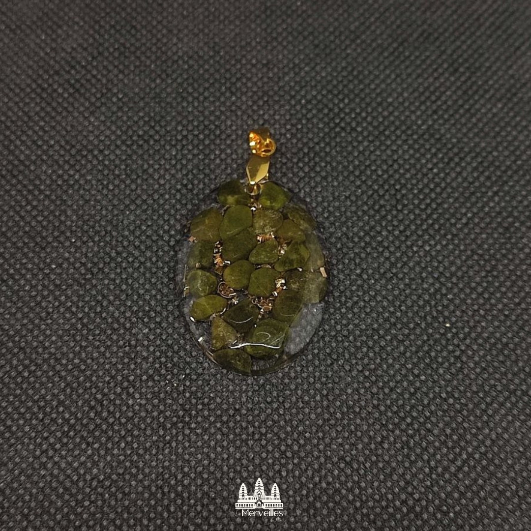 Pendentif Orgonite Epidote [ Moyen format]