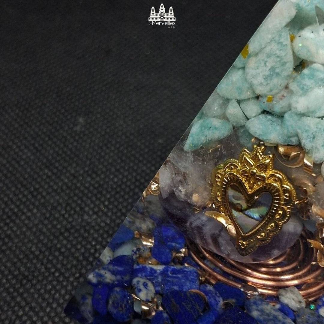 NOUVEAUTE ! Pyramide  Coeur sacré , Amazonite, Quartz Rose, Améthyste & Lapis Lazuli