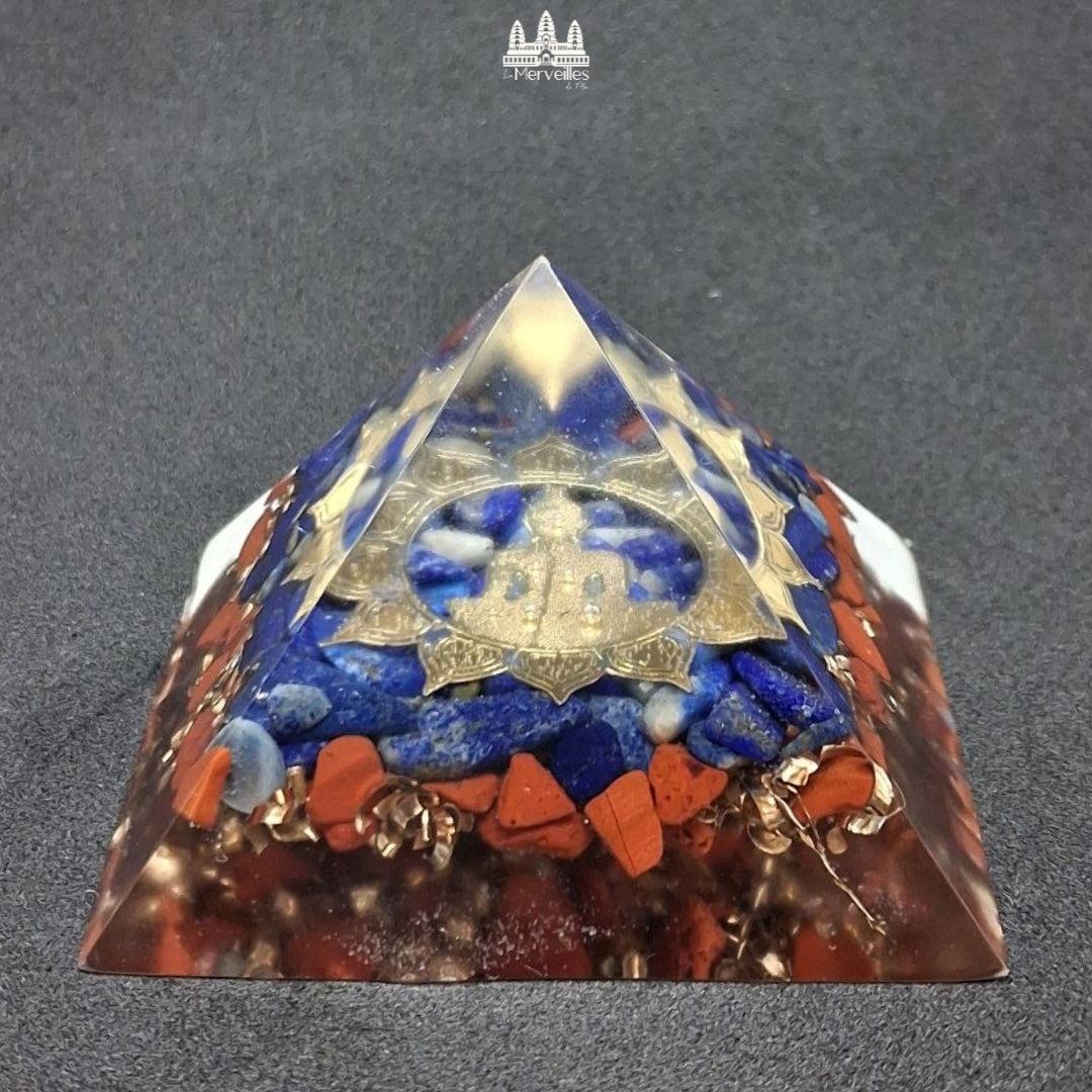 NOUVEAUTE ! Orgonite Pyramidale Symbole Bouddha, Lapis Lazuli & Jaspe Rouge