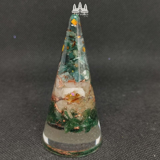 Orgonite cône – Aventurine Verte, Citrine & Agate Mousse