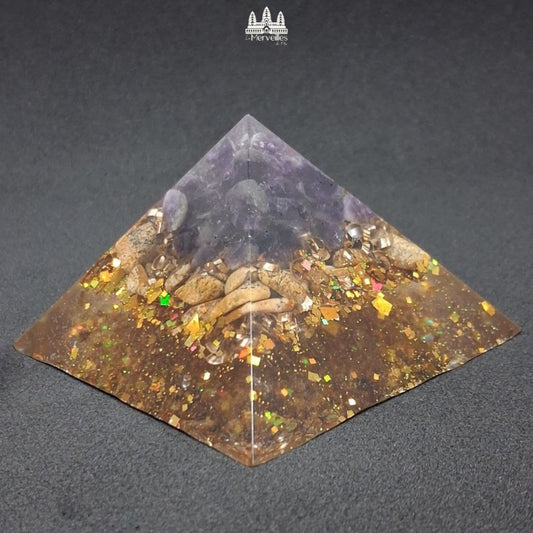 NOUVEAUTE ! Orgonite Pyramidale Améthyste & Jaspe Paysage