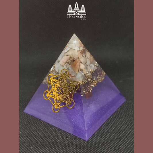 Orgonite Pyramidale Symbole Cube de Métatron